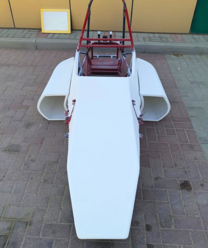 Race Car Model - Image 3